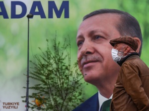 Wybory w Turcji. Analityk PISM: Erdoğan sprytnie obrócił kryzys na swoją korzyść